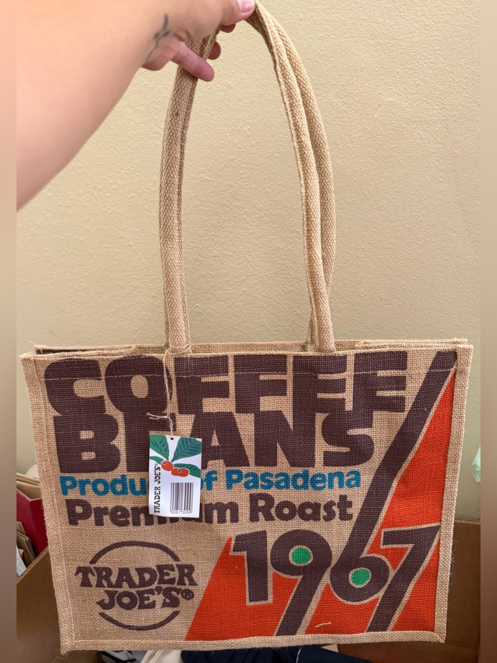 Brand New Trader Joe's Natural Jute Tote Bag in Tan with Graphic Print